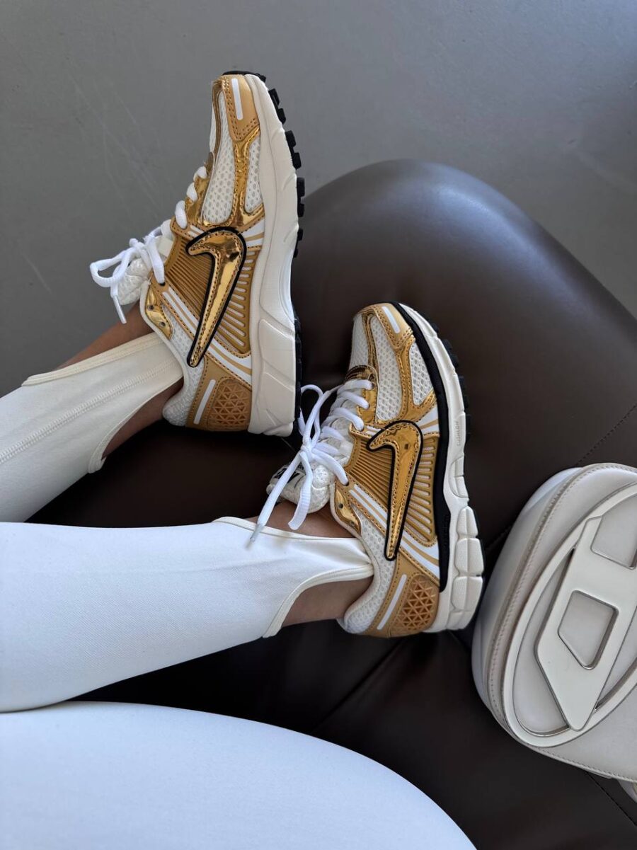 Nike Air Zoom Vomero 5 Metallic Gold HF7723-001