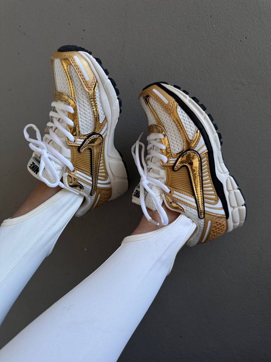 Nike Air Zoom Vomero 5 Metallic Gold HF7723-001