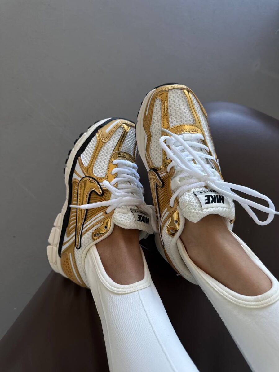 Nike Air Zoom Vomero 5 Metallic Gold HF7723-001