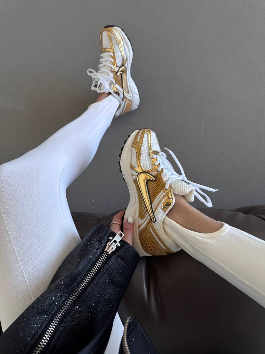 Nike Air Zoom Vomero 5 Metallic Gold HF7723-001