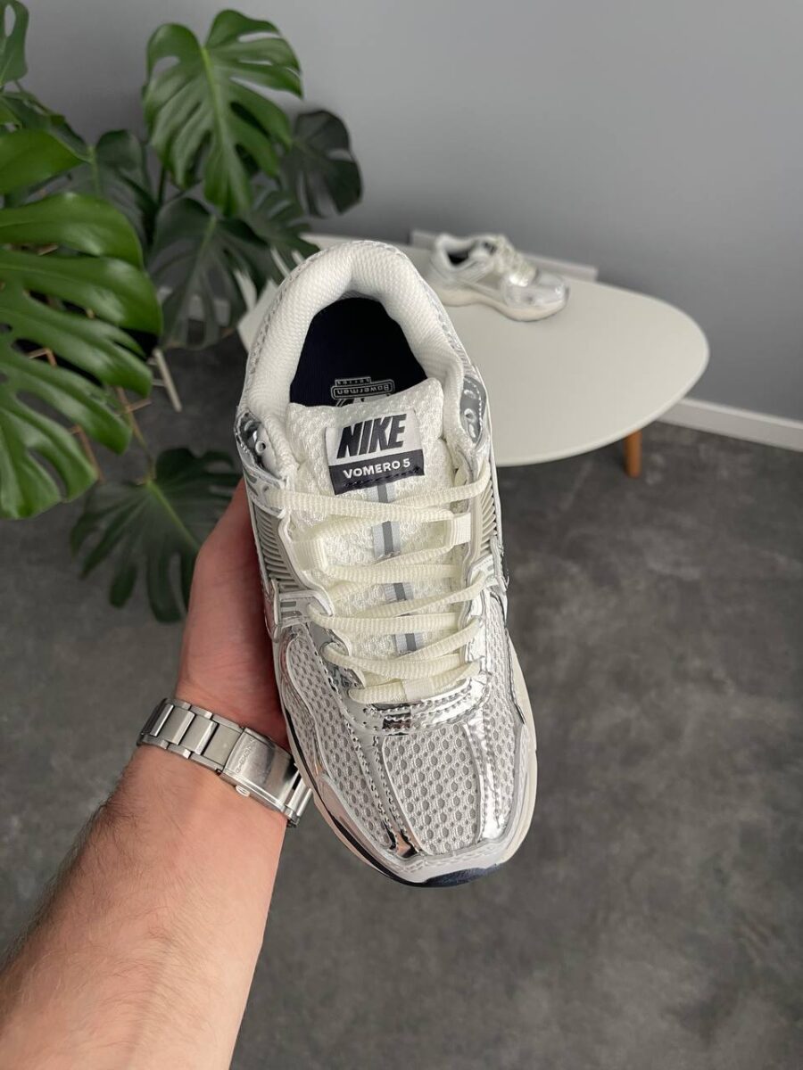 Nike Air Zoom Vomero 5 Photon Dust FD0884-025 1