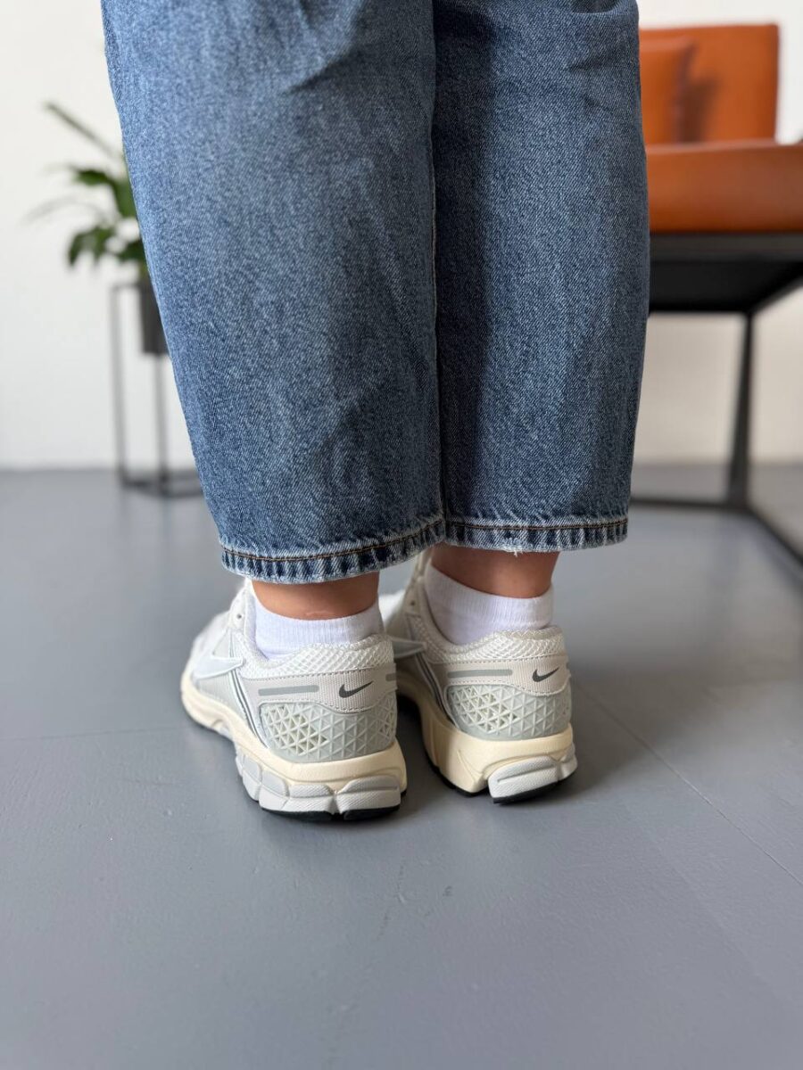 Nike Air Zoom Vomero 5 Platinum Tint HF0731-007