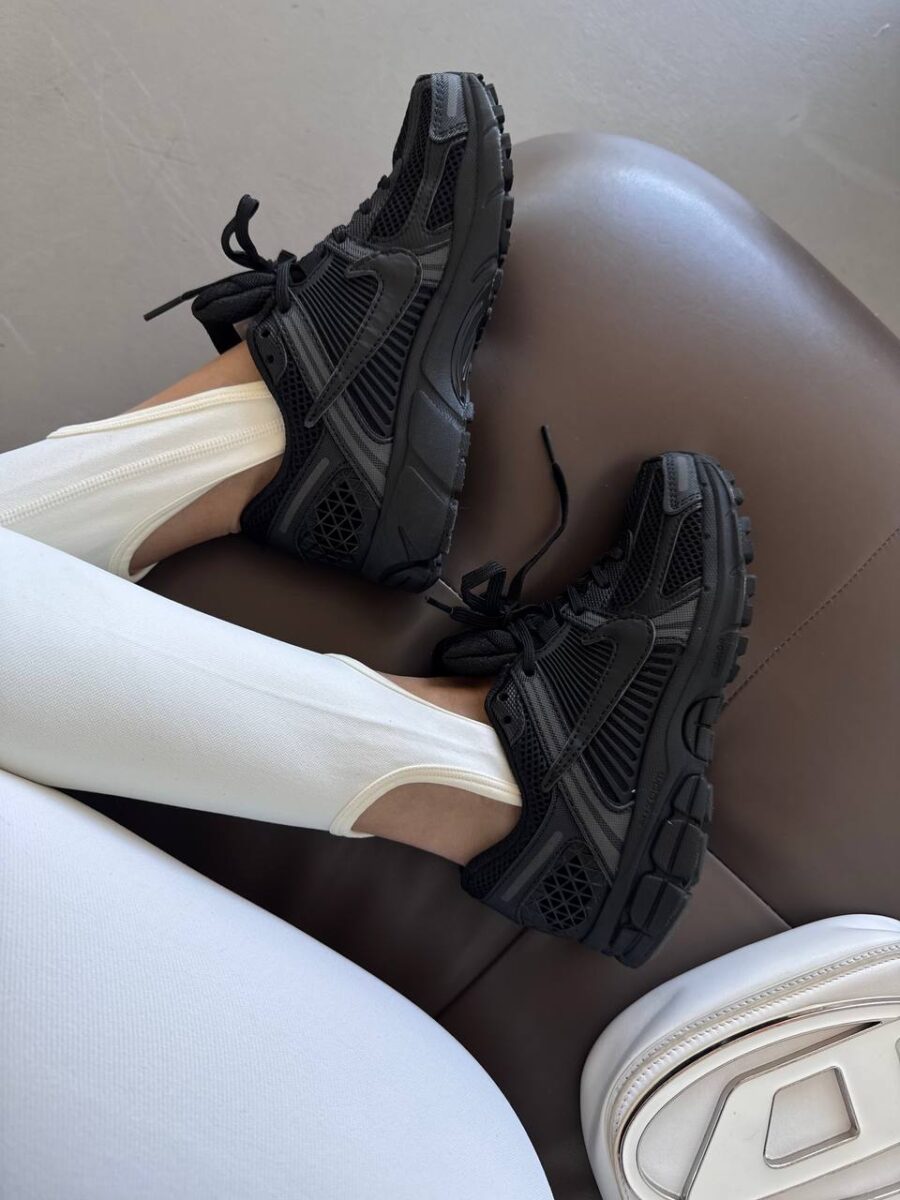 Nike Air Zoom Vomero 5 Triple Black BV1358-003