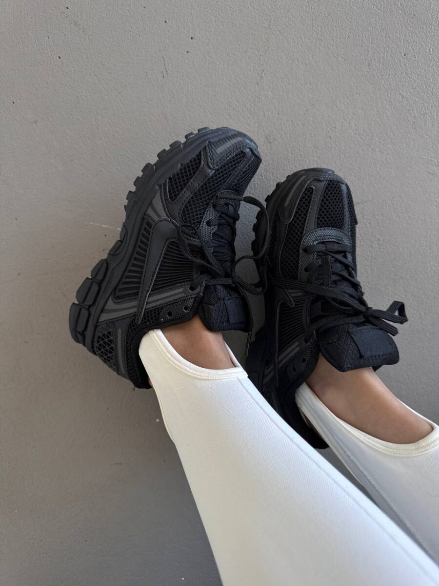 Nike Air Zoom Vomero 5 Triple Black BV1358-003