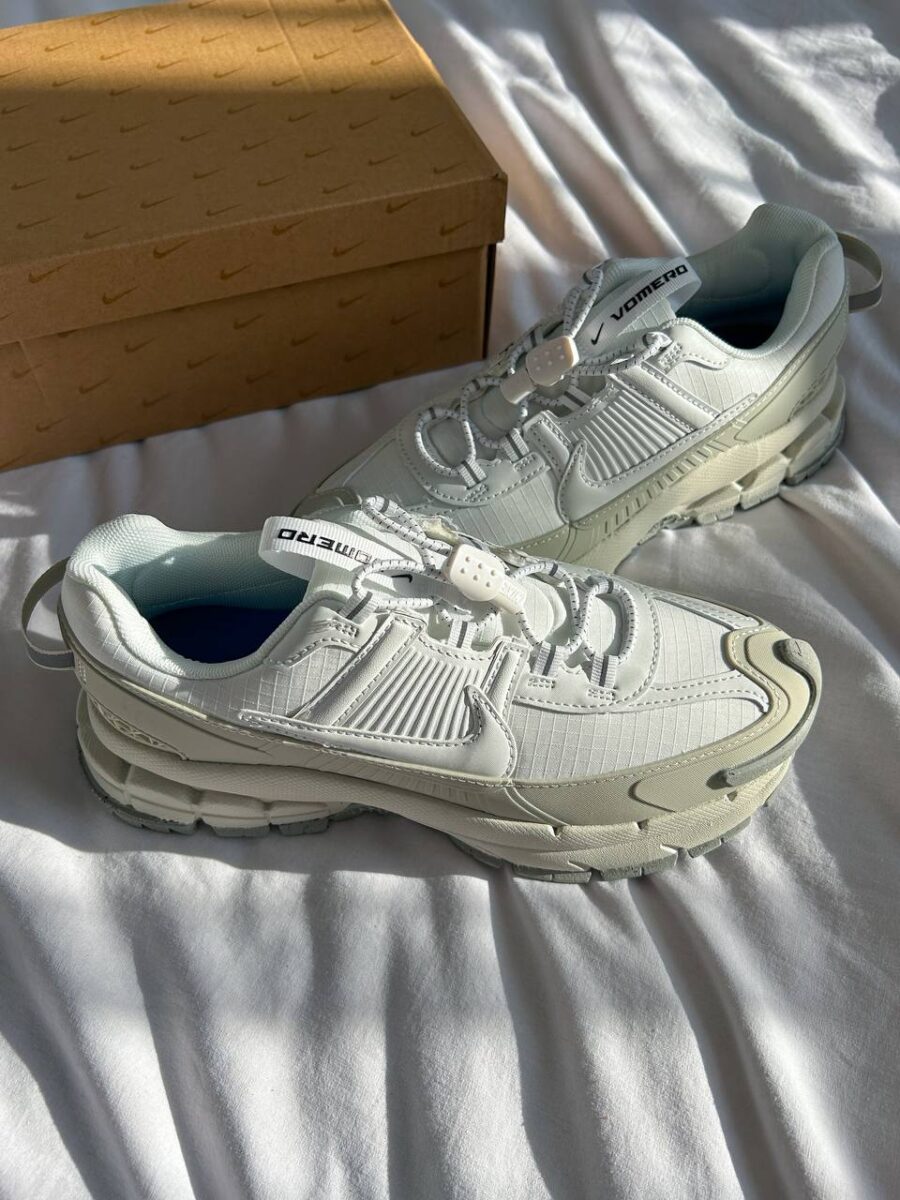 Nike Air Zoom Vomero Roam Summit White HV5951-100