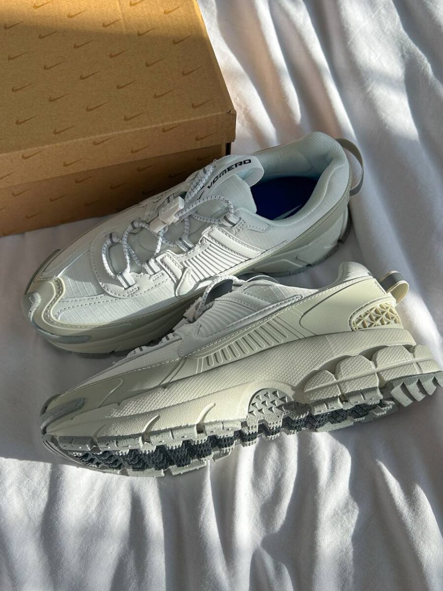 Nike Air Zoom Vomero Roam Summit White HV5951-100