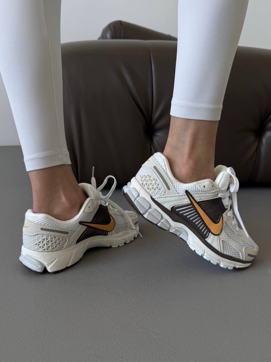 Nike Zoom Vomero 5 Light Bone Sesame HM9657-001