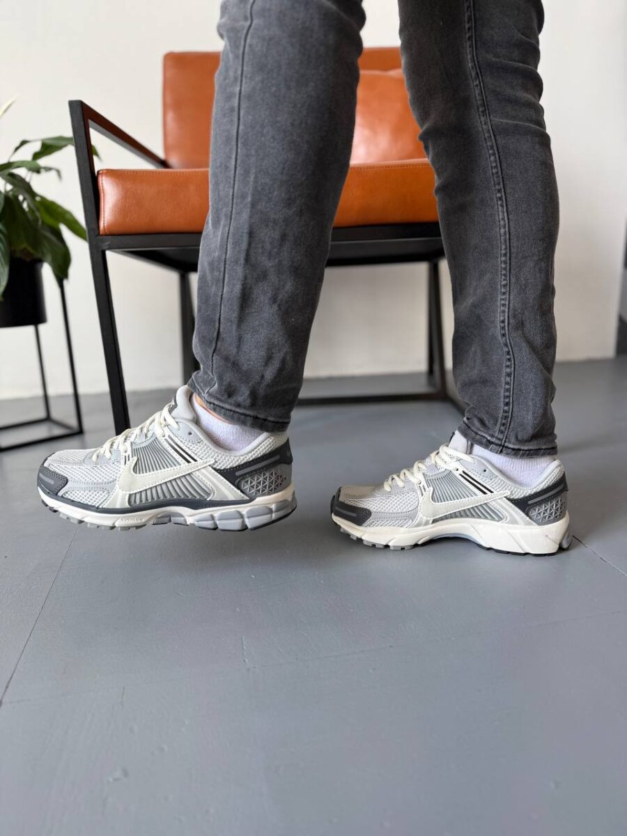 Nike Zoom Vomero 5 Wolf Grey Cool Grey FD9919-001