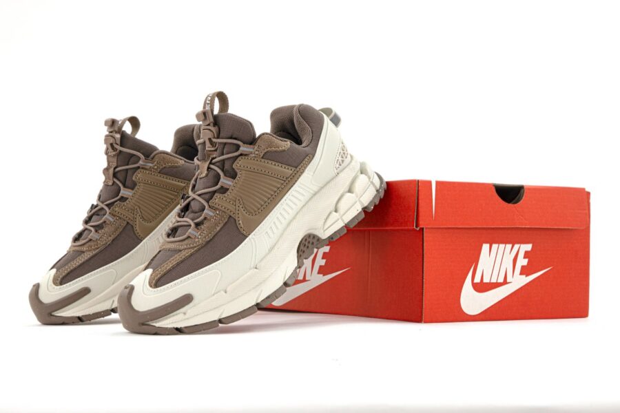 Nike Zoom Vomero Roam Mink Brown HQ2181-006