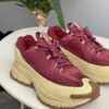 Nike Zoom Vomero Roam Team Red Gold HQ2181-700