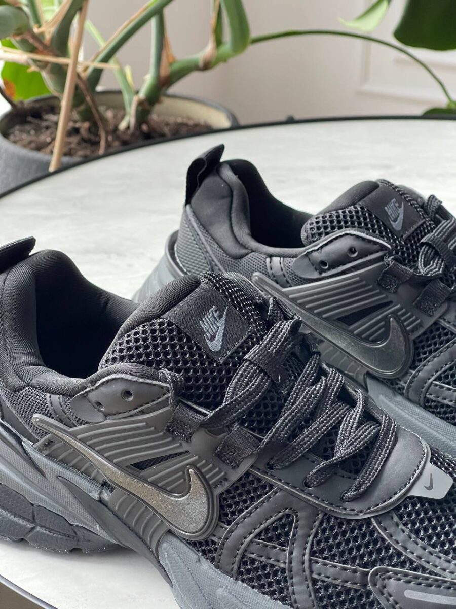 Nike V2K Run Black Anthracite FD0736-001